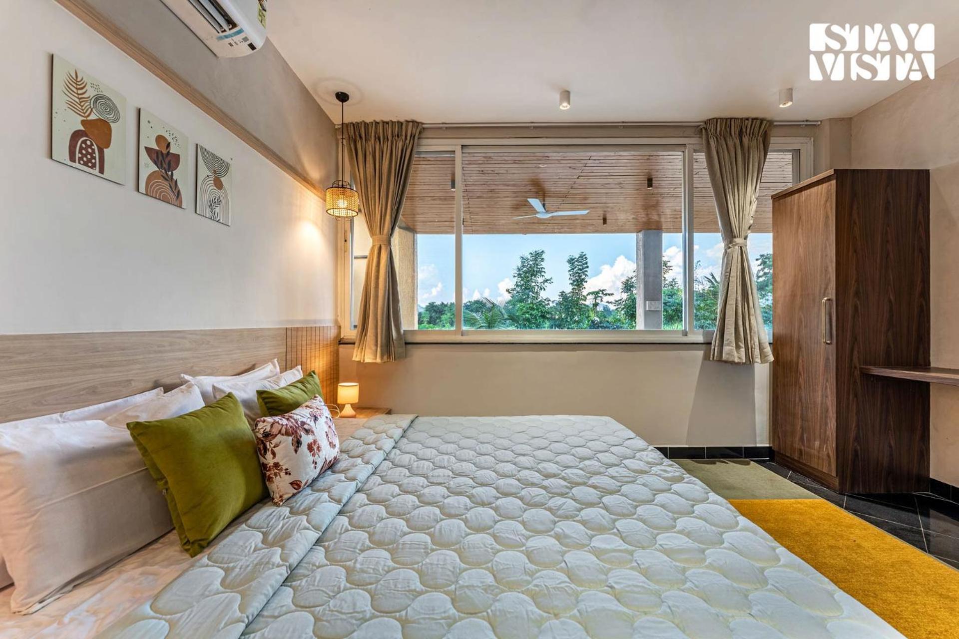 Stayvista At Countryside Meadows With Pool, Ac Pune Exteriör bild