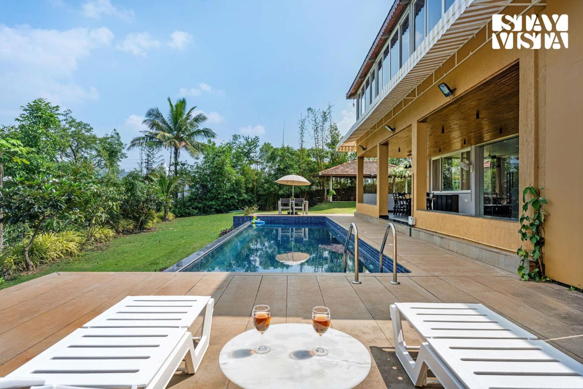Stayvista At Countryside Meadows With Pool, Ac Pune Exteriör bild